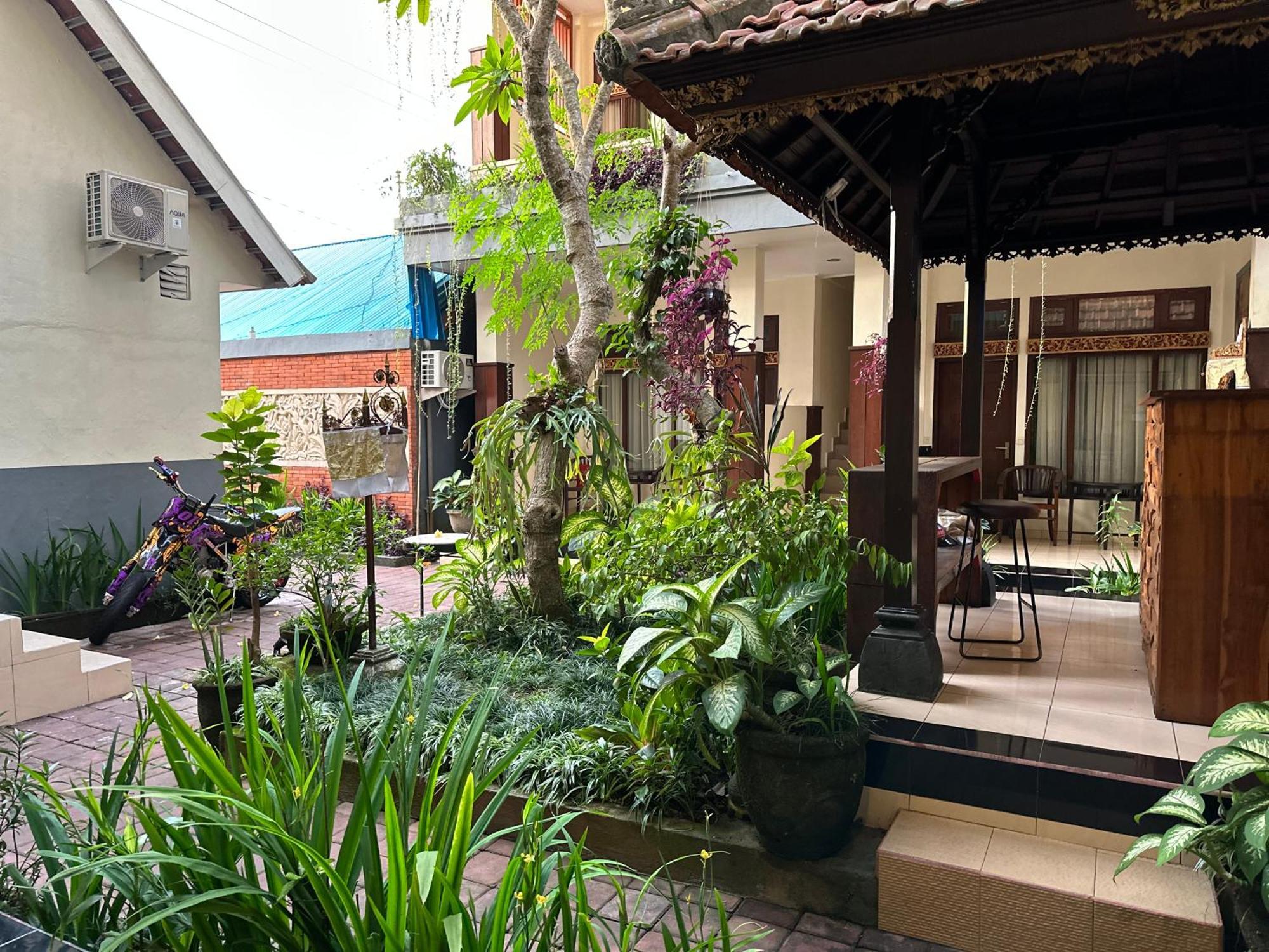 Brata Inn Ubud Extérieur photo